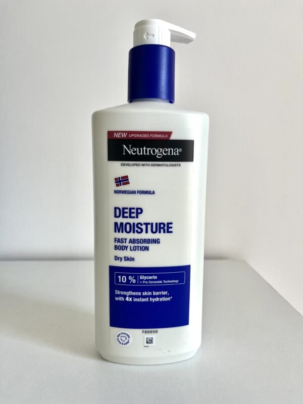 crema_cuerpo_neutrogena_abrsocion_inmediata_1 Crema para el cuerpo Neutrogena Deep Moisture absorción inmediata 400 ml