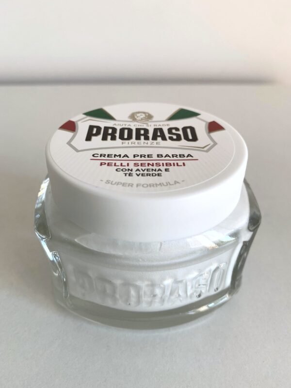 Crema pre afeitado Proraso blanca pieles sensibles 100 ml