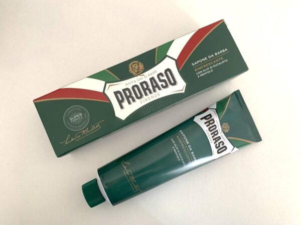 Crema de afeitar en tubo Proraso verde refrescante 150 ml