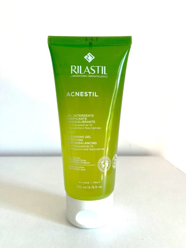 Gel_Limpiador_Acnestil_Rilastil_200_ml Acnestil Gel Limpiador Facial Piel Mixta - Grasa Rilastil 200 ml